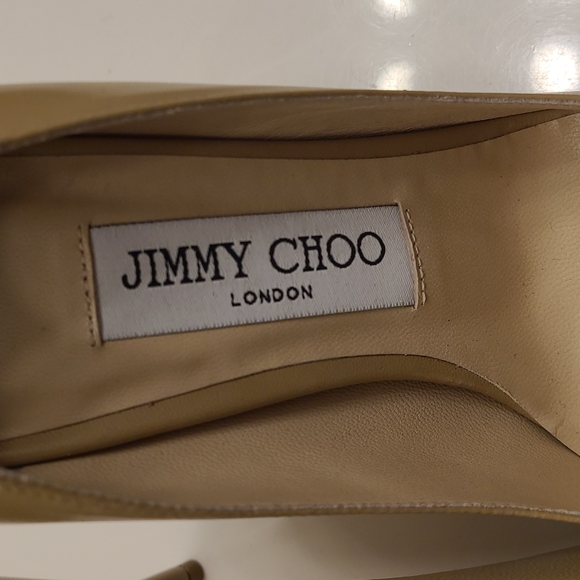 Like new Jimmy Choo tan pump. - Picture 3 of 5